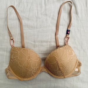 Beautiful lace push-up bra